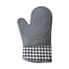 1pcs Silicone Oven Mitts;  Heat Insulation Pad;  Microwave Oven Gloves